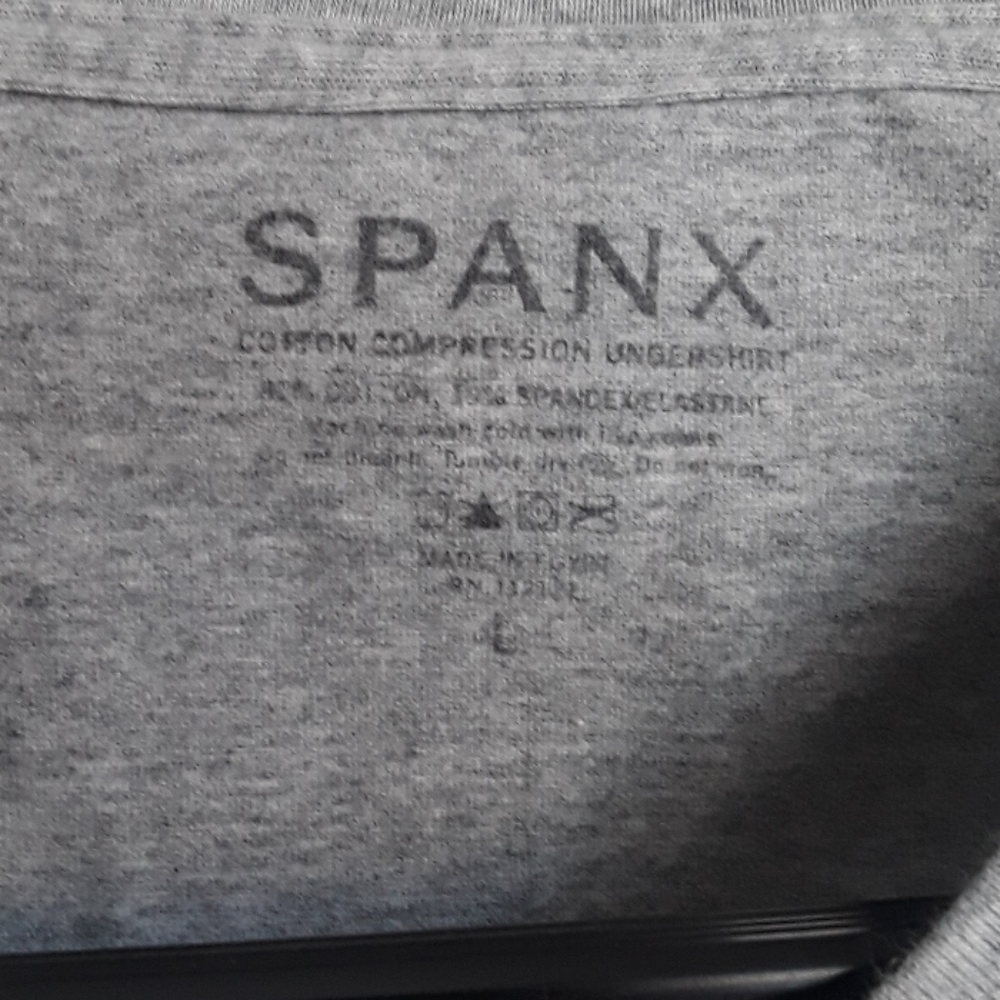Spanx Compression Undershirt Sz L - image 2